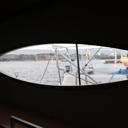 Floatinn Boat-Bnb Genewa Zewnętrze zdjęcie